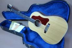 Gibson J-50 / Montana factory・Solid Spruce Top・Solid Mahogany Side and Back・Mahogany Neck・Rosewood Fingerboard and Bridge・2-Rings Rosetta・Large Pick-guard・Normal Saddle 【With Original Hard Case】  2001年製