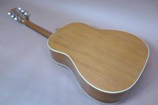 Gibson J-50 / Montana factory・Solid Spruce Top・Solid Mahogany Side and Back・Mahogany Neck・Rosewood Fingerboard and Bridge・2-Rings Rosetta・Large Pick-guard・Normal Saddle 【With Original Hard Case】  2001年製_6