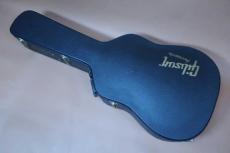 Gibson J-50 / Montana factory・Solid Spruce Top・Solid Mahogany Side and Back・Mahogany Neck・Rosewood Fingerboard and Bridge・2-Rings Rosetta・Large Pick-guard・Normal Saddle 【With Original Hard Case】  2001年製_17