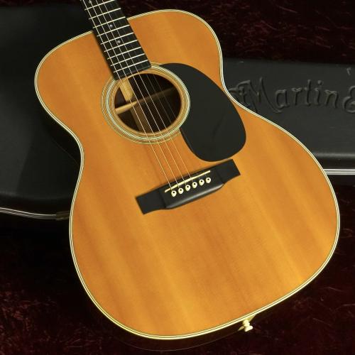Martin 000-28 2001