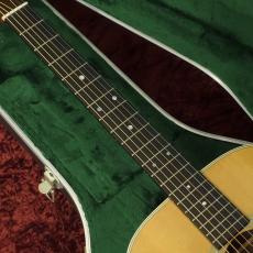 Martin 000-28 2001_6