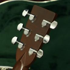 Martin 000-28 2001_9