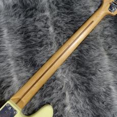 Fender Player II Precision Bass Hialeah Yellow_7