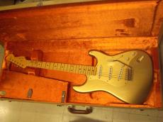 Fender Custom Shop 1956 STRATOCASTER Journeyman Relic(2016)_9
