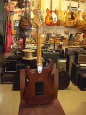 Fender STRATOCASTER (1977)_3