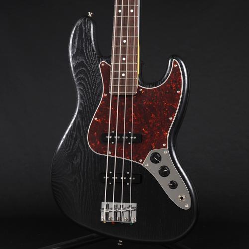 Fender Made in Japan Limited Jazz Bass Raw Ash Rosewood Fingerboard ~Black~