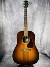 Gibson J-45 Studio_4