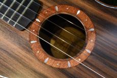 tkitki ukulele Br-Akaka Sinker redwood Baritone_11