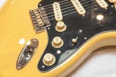 Fender Deluxe Stratocaster_10
