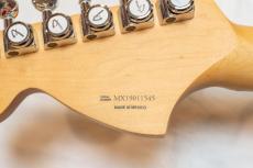 Fender Deluxe Stratocaster_11
