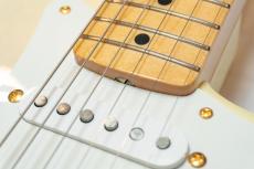 Fender MIJ 2018 Limited Collection 50s Stratocaster White Blond_12