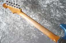 Fender Custom Shop Texas Stratocaster Heavy Relic Blue Flake / Candy Apple Red / Aged Olympic white [3.39kg]_9