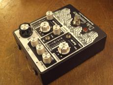 Earth Quaker Devices DETA COMPUTER_4