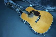 Martin D-28 Brazilian / Solid Spruce Top・Solid Brazilian Rosewood Side and Back・Original Waffle Back peg・Ivoroid Multi Binding・Ebony Fingerboard and Bridge Long Saddle・Tortoise Color Pick guard【With Original