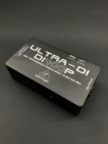 BEHRINGER ULTRA-DI DI400P