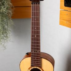 Gladstone Luthiers Camphor Laurel Tenor_5