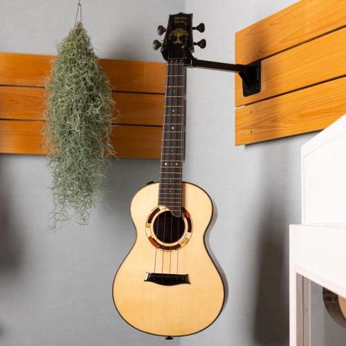 Gladstone Luthiers Tasmanian Blackwood Tenor