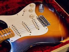 Fender Custom Shop 1957 Stratocaster Relic / Wide Fade 2Color Sunburst [3.58kg][状態良好!!]_10