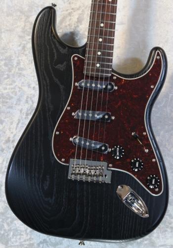 Fender 【アッシュボディ】Made in Japan Limited Stratocaster Raw Ash Black #JD25005773【3.59kg】