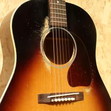 Gibson 1942 Banner J-45 Vintage Sunburst Heavy Aged_11
