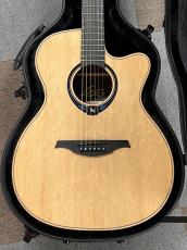 LAG Guitars THV30ACE_2
