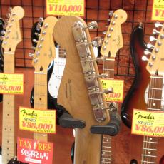 Fender FSR Vintera II 50s Stratocaster Roasted Maple_4