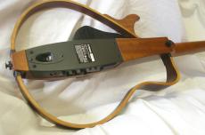YAMAHA SLG200S_2