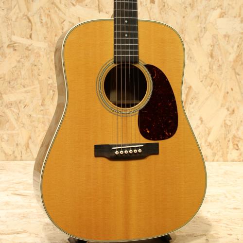 Martin D-28 2022