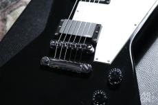 Gibson ‘76 Explorer 2012 Ebony w/ EMG 81 & 85 Pickups_5
