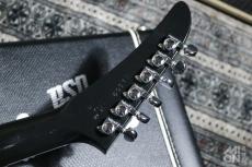 Gibson ‘76 Explorer 2012 Ebony w/ EMG 81 & 85 Pickups_6