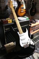 Fender Japan Stratocaster Black w/ Monty's Guitars '54 Stratocaster Pickups Set_11