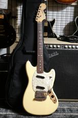Fender American Performer Mustang RW VWT 2018_11