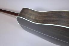 Collings D2H / Waverly Peg・Solid Sitka Spruce Top・Solid East Indian Rosewood Side and Back・Herringbone and Ivoroid Binding・Diamond Inlay・Ebony Fingerboard and Bridg【With Original Hard Case 】2008年製_4