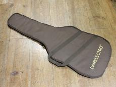 Danelectro Longhorn Bass_4