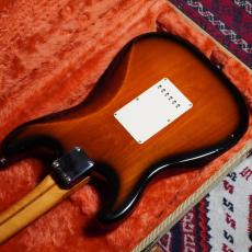 Fender 1992 American Vintage 57 Stratocaster 2-Color Sunburst_5