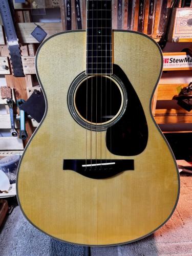 YAMAHA LS-16ARE