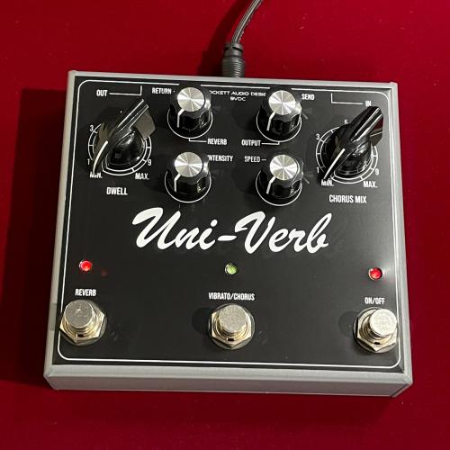 J.Rockett Audio Designs Uni-Verb 【極上Uni-Vibe+Reverbの2in1ペダル】