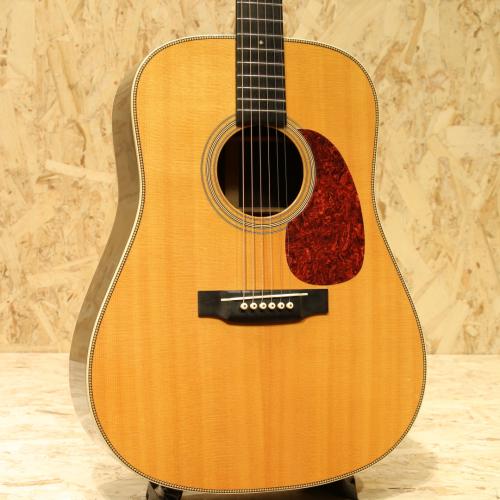 Martin HD-28V 2000