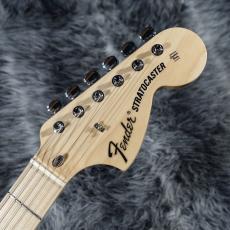 Fender Made in Japan Traditional 70s Stratocaster Vintage White_4