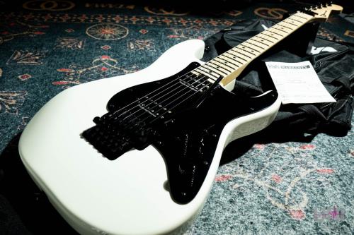 Charvel Pro-Mod Series  So-Cal Style 1 HH FR M