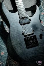 Balaguer Guitars Diablo Standard with Evertune Bridge Satin Trans Black