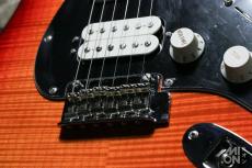 Fender Player Stratocaster HSS Plus Top Aged Cherry Burst 2019_6