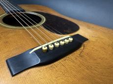 Martin D-28 1943年製 / Solid Adirondack Spruce Top・Solid Brazilian Rosewood Side and Back・Diamond & Square Inlay・Ebony Fingerboard & Bridge・Long Saddle・Tortoise Color Pick guard【With Hard Case】_13