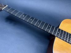 Martin D-18 1942年製 / Solid Adirondack Spruce Top・Solid Honduras Mahogany Side and Back・Ebony Fingerboard & Bridge・Long Saddle・Tortoise Color Pick guard【With Hard Case】 _9