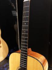 Martin D-18_4