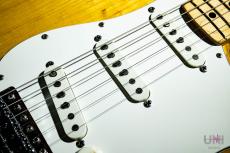 Fender Stratocaster / 1973_4