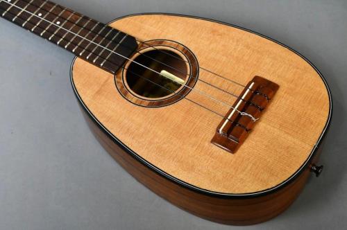 Sonny D Pineapple Concert Longneck【USED】
