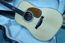 Santa Cruz Tony Rice D Custom / Waverly Peg・Adirondack Spruce Top・Indian Rosewood Side and Back・Ebony Fingerboard and Bridge・Large Sound Hole・Herringbone Binding and Rosette・Original Martin 1940s Pick-guard 【Wit_2