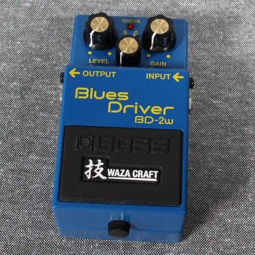 BOSS BD-2W