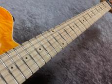 MUSIC MAN 30th Anniversary Axis「Translucent Gold」_5